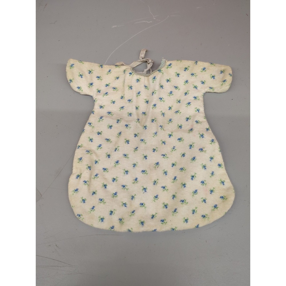 vintage vogue ginny doll 1950 Blue Floral Nightgown